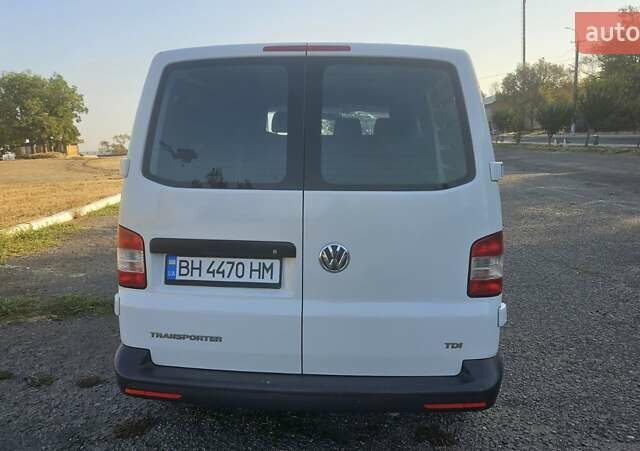 Белый Фольксваген Transporter, объемом двигателя 1.97 л и пробегом 310 тыс. км за 11999 $, фото 4 на Automoto.ua