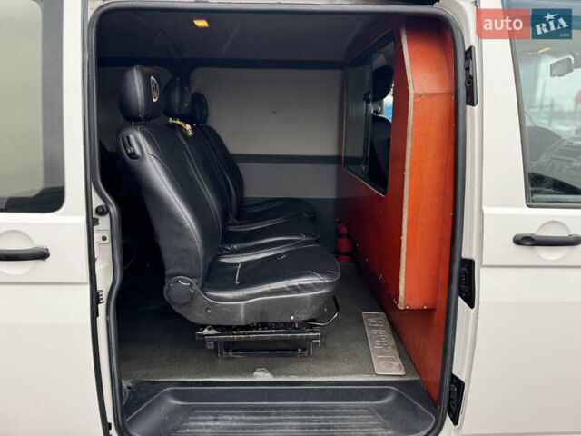 Белый Фольксваген Transporter, объемом двигателя 1.97 л и пробегом 648 тыс. км за 7500 $, фото 10 на Automoto.ua
