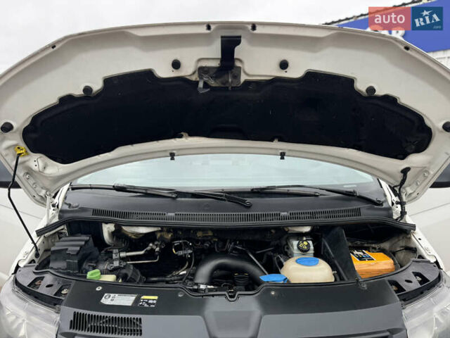 Белый Фольксваген Transporter, объемом двигателя 1.97 л и пробегом 648 тыс. км за 7500 $, фото 39 на Automoto.ua