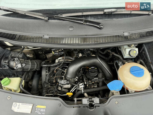 Белый Фольксваген Transporter, объемом двигателя 1.97 л и пробегом 648 тыс. км за 7500 $, фото 40 на Automoto.ua