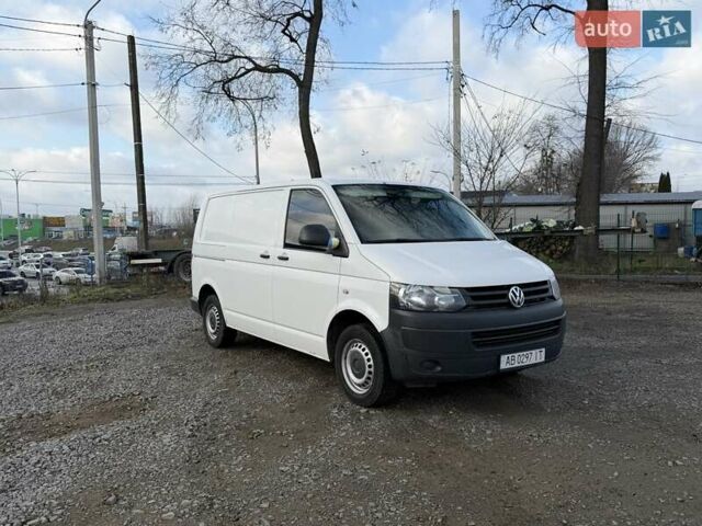 Белый Фольксваген Transporter, объемом двигателя 2 л и пробегом 240 тыс. км за 10700 $, фото 10 на Automoto.ua