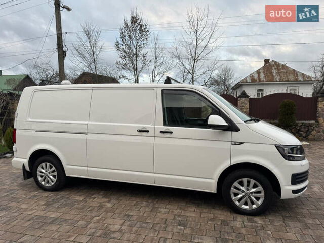 Белый Фольксваген Transporter, объемом двигателя 2 л и пробегом 237 тыс. км за 19700 $, фото 14 на Automoto.ua