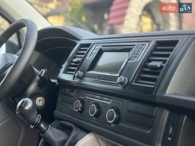 Белый Фольксваген Transporter, объемом двигателя 2 л и пробегом 264 тыс. км за 16500 $, фото 21 на Automoto.ua