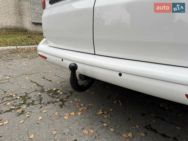 Белый Фольксваген Transporter, объемом двигателя 2 л и пробегом 237 тыс. км за 19950 $, фото 12 на Automoto.ua