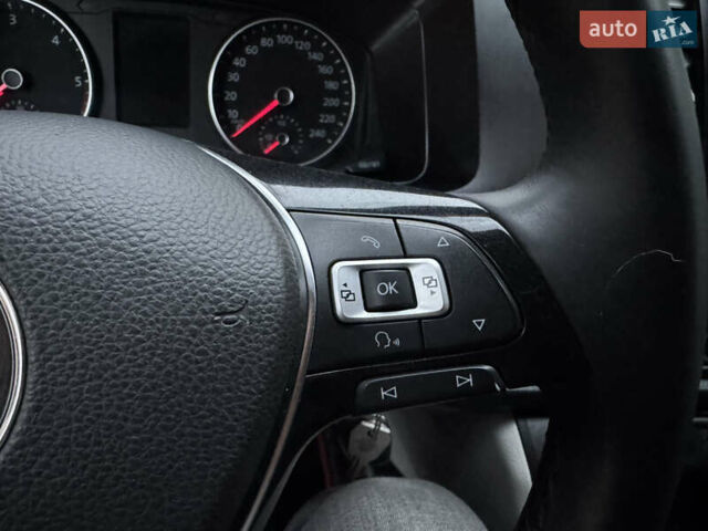 Белый Фольксваген Transporter, объемом двигателя 2 л и пробегом 237 тыс. км за 19950 $, фото 26 на Automoto.ua