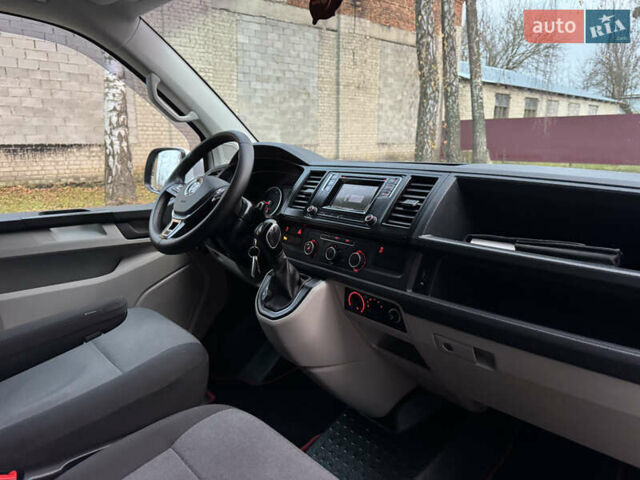 Белый Фольксваген Transporter, объемом двигателя 2 л и пробегом 237 тыс. км за 19950 $, фото 43 на Automoto.ua