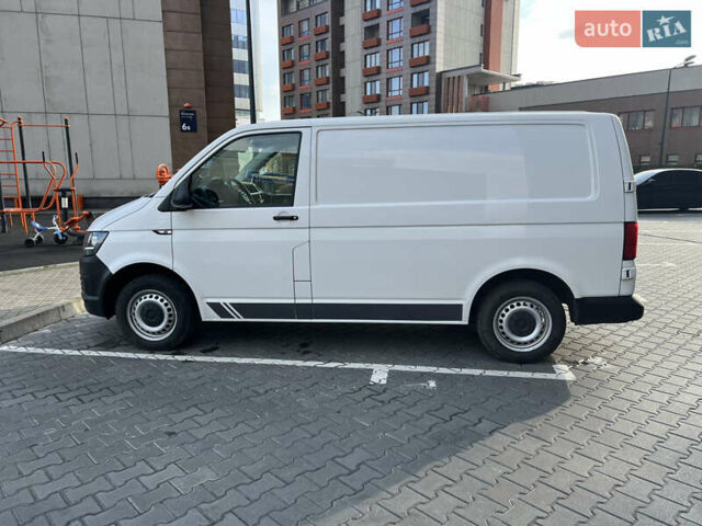 Белый Фольксваген Transporter, объемом двигателя 1.97 л и пробегом 384 тыс. км за 19999 $, фото 4 на Automoto.ua