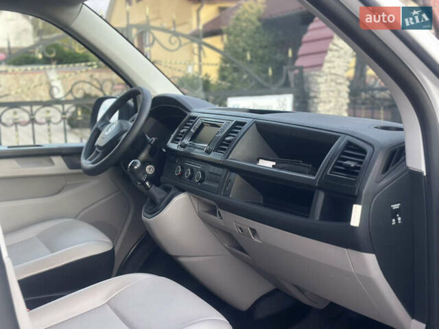 Белый Фольксваген Transporter, объемом двигателя 2 л и пробегом 264 тыс. км за 16500 $, фото 29 на Automoto.ua