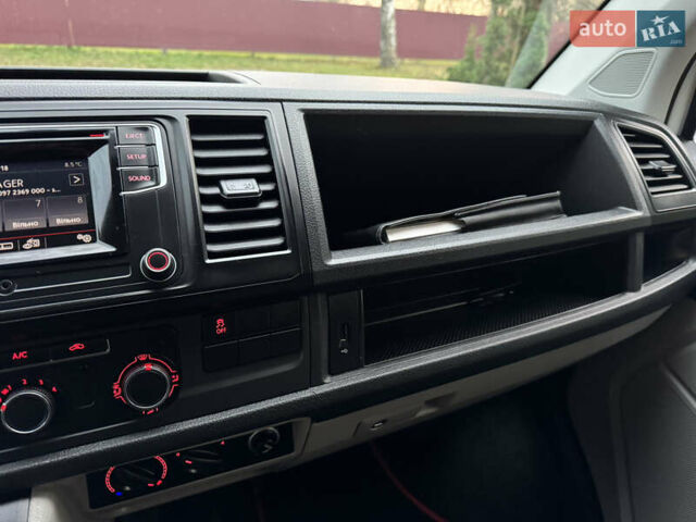 Белый Фольксваген Transporter, объемом двигателя 2 л и пробегом 237 тыс. км за 19950 $, фото 32 на Automoto.ua