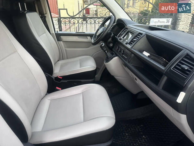 Белый Фольксваген Transporter, объемом двигателя 2 л и пробегом 264 тыс. км за 16500 $, фото 29 на Automoto.ua