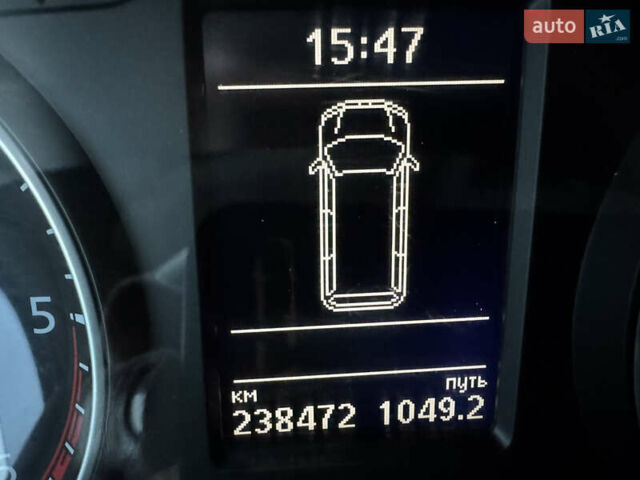 Белый Фольксваген Transporter, объемом двигателя 2 л и пробегом 237 тыс. км за 19700 $, фото 37 на Automoto.ua