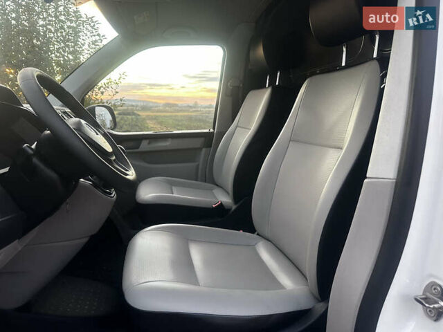 Белый Фольксваген Transporter, объемом двигателя 2 л и пробегом 264 тыс. км за 16500 $, фото 35 на Automoto.ua