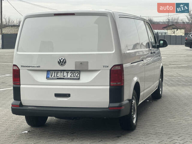 Білий Фольксваген Transporter, об'ємом двигуна 2 л та пробігом 219 тис. км за 17900 $, фото 6 на Automoto.ua