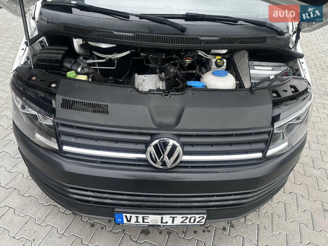 Білий Фольксваген Transporter, об'ємом двигуна 2 л та пробігом 219 тис. км за 17900 $, фото 40 на Automoto.ua