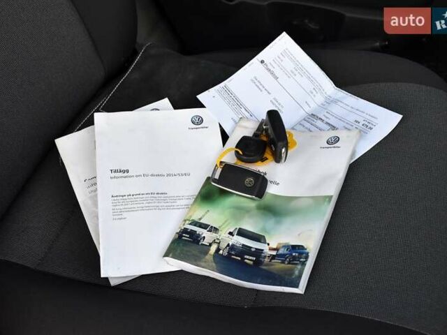 Белый Фольксваген Transporter, объемом двигателя 2 л и пробегом 255 тыс. км за 17900 $, фото 45 на Automoto.ua