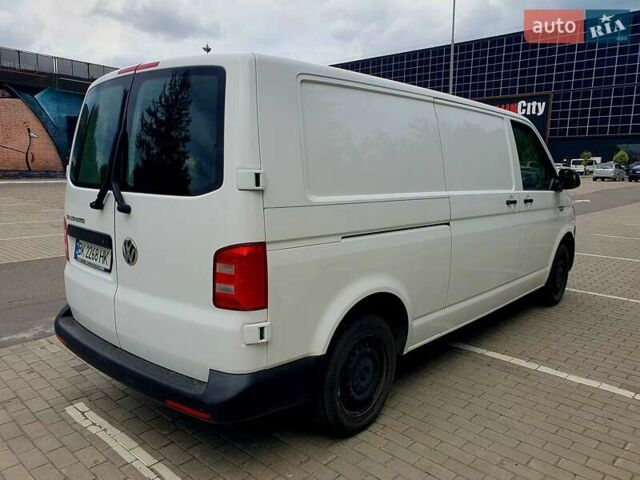 Белый Фольксваген Transporter, объемом двигателя 2 л и пробегом 254 тыс. км за 18999 $, фото 3 на Automoto.ua