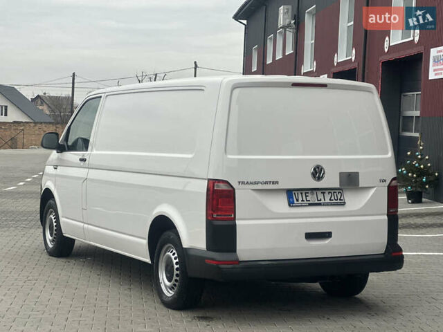 Білий Фольксваген Transporter, об'ємом двигуна 2 л та пробігом 219 тис. км за 17900 $, фото 10 на Automoto.ua