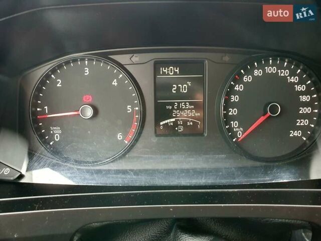 Белый Фольксваген Transporter, объемом двигателя 2 л и пробегом 254 тыс. км за 18999 $, фото 21 на Automoto.ua