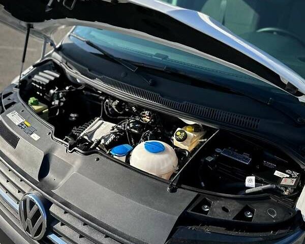 Белый Фольксваген Transporter, объемом двигателя 1.97 л и пробегом 200 тыс. км за 17499 $, фото 23 на Automoto.ua