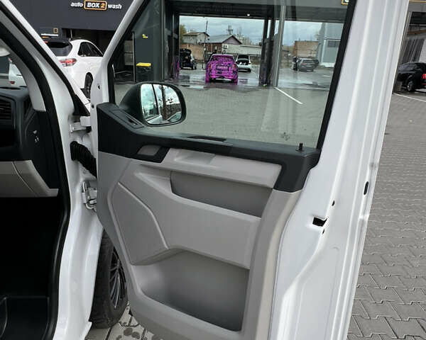 Белый Фольксваген Transporter, объемом двигателя 2 л и пробегом 278 тыс. км за 20600 $, фото 17 на Automoto.ua
