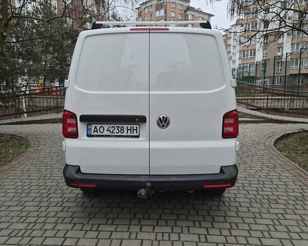 Белый Фольксваген Transporter, объемом двигателя 1.97 л и пробегом 336 тыс. км за 17750 $, фото 7 на Automoto.ua