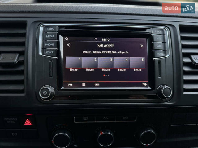 Белый Фольксваген Transporter, объемом двигателя 2 л и пробегом 244 тыс. км за 18100 $, фото 30 на Automoto.ua