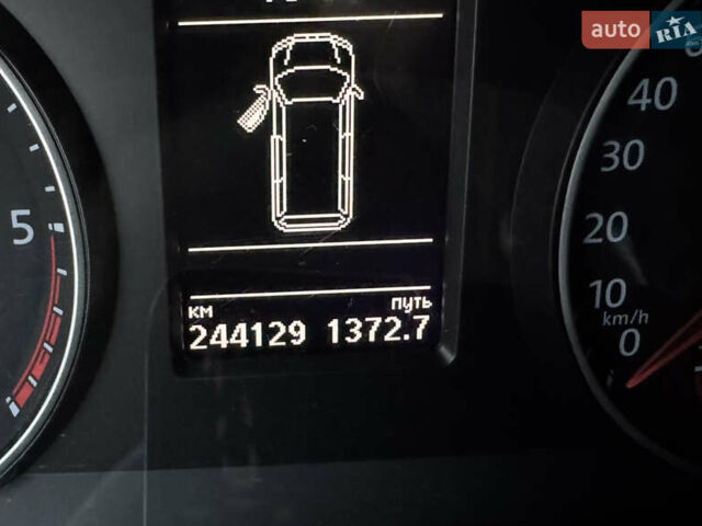 Білий Фольксваген Transporter, об'ємом двигуна 2 л та пробігом 244 тис. км за 18200 $, фото 25 на Automoto.ua