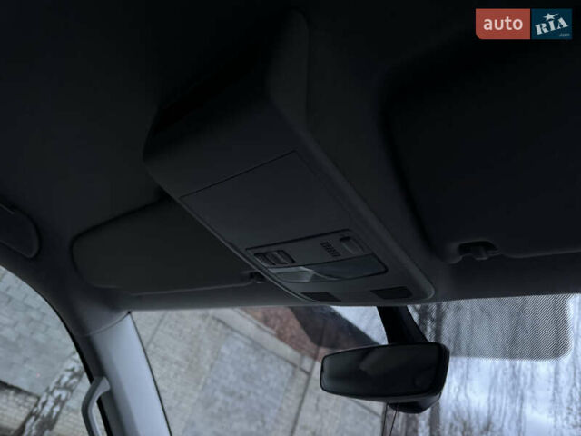 Белый Фольксваген Transporter, объемом двигателя 2 л и пробегом 244 тыс. км за 18500 $, фото 47 на Automoto.ua