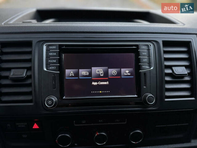 Білий Фольксваген Transporter, об'ємом двигуна 2 л та пробігом 244 тис. км за 18200 $, фото 34 на Automoto.ua