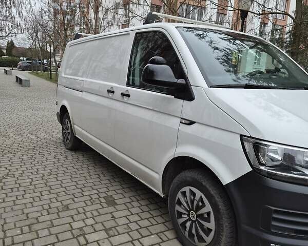 Белый Фольксваген Transporter, объемом двигателя 1.97 л и пробегом 336 тыс. км за 17750 $, фото 6 на Automoto.ua