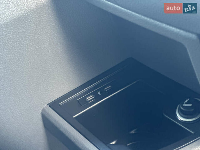 Белый Фольксваген Transporter, объемом двигателя 2 л и пробегом 236 тыс. км за 22500 $, фото 51 на Automoto.ua