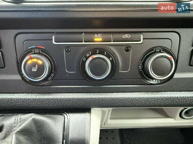 Белый Фольксваген Transporter, объемом двигателя 2 л и пробегом 179 тыс. км за 21900 $, фото 37 на Automoto.ua