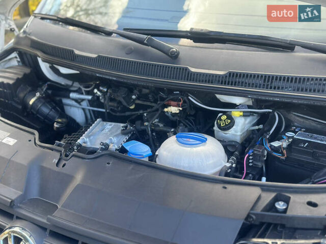 Белый Фольксваген Transporter, объемом двигателя 2 л и пробегом 236 тыс. км за 22500 $, фото 68 на Automoto.ua