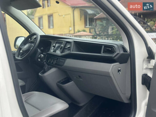 Білий Фольксваген Transporter, об'ємом двигуна 2 л та пробігом 224 тис. км за 20500 $, фото 25 на Automoto.ua