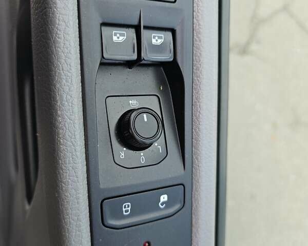 Белый Фольксваген Transporter, объемом двигателя 1.97 л и пробегом 195 тыс. км за 26300 $, фото 38 на Automoto.ua