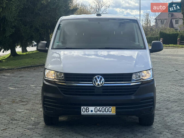 Белый Фольксваген Transporter, объемом двигателя 2 л и пробегом 236 тыс. км за 22500 $, фото 9 на Automoto.ua