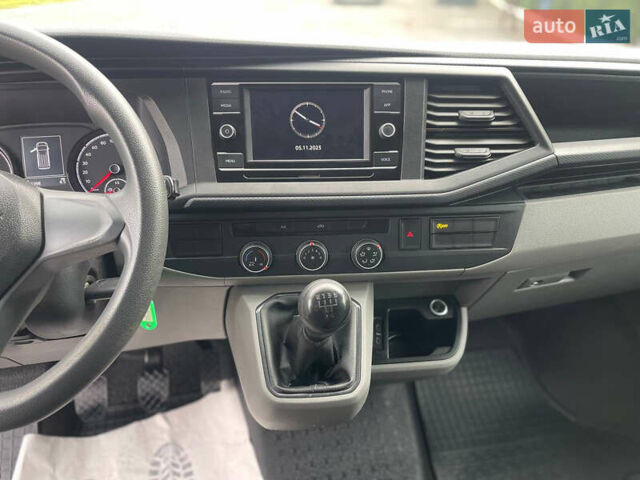 Белый Фольксваген Transporter, объемом двигателя 1.97 л и пробегом 270 тыс. км за 18400 $, фото 23 на Automoto.ua