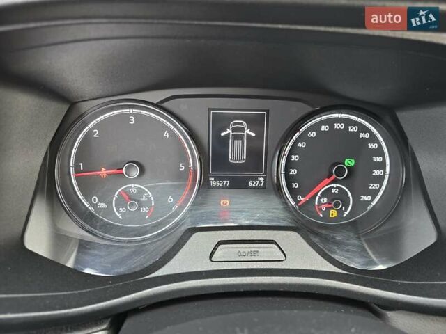 Белый Фольксваген Transporter, объемом двигателя 1.97 л и пробегом 195 тыс. км за 26300 $, фото 33 на Automoto.ua