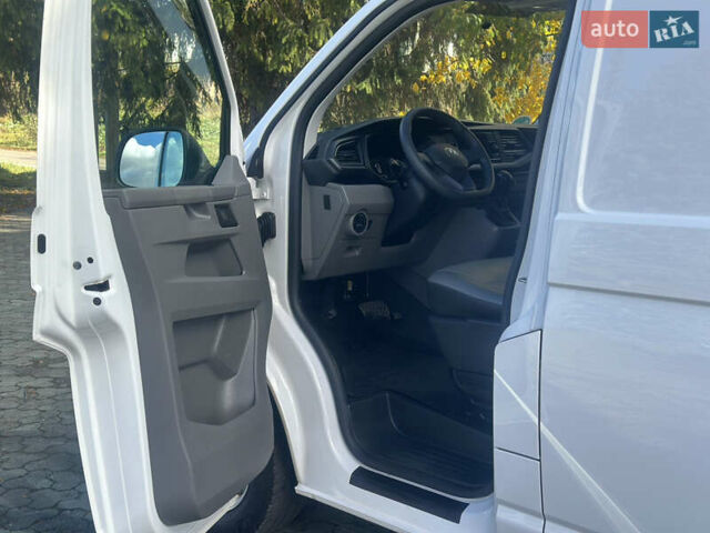 Білий Фольксваген Transporter, об'ємом двигуна 2 л та пробігом 236 тис. км за 21900 $, фото 53 на Automoto.ua