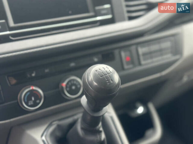 Білий Фольксваген Transporter, об'ємом двигуна 2 л та пробігом 224 тис. км за 20500 $, фото 33 на Automoto.ua