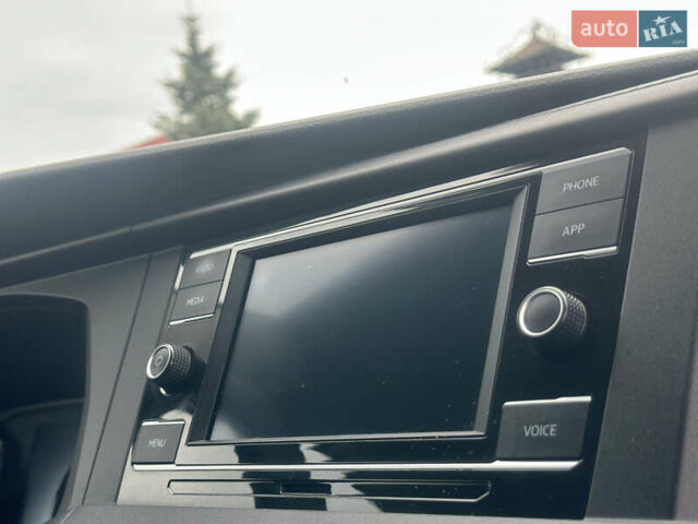 Белый Фольксваген Transporter, объемом двигателя 2 л и пробегом 224 тыс. км за 20500 $, фото 31 на Automoto.ua