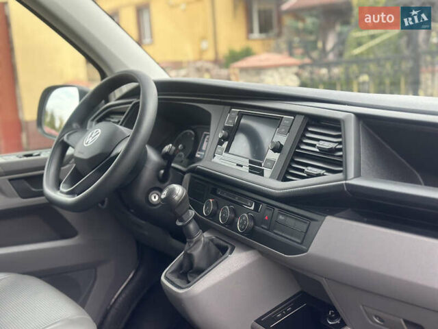 Белый Фольксваген Transporter, объемом двигателя 2 л и пробегом 224 тыс. км за 20500 $, фото 20 на Automoto.ua