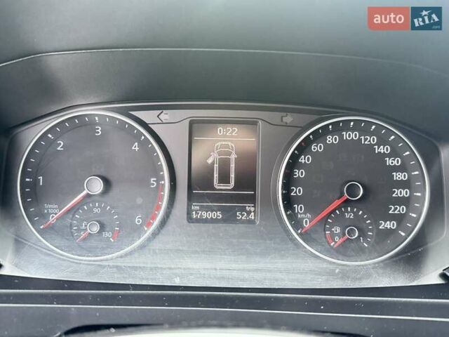 Белый Фольксваген Transporter, объемом двигателя 2 л и пробегом 179 тыс. км за 21900 $, фото 34 на Automoto.ua