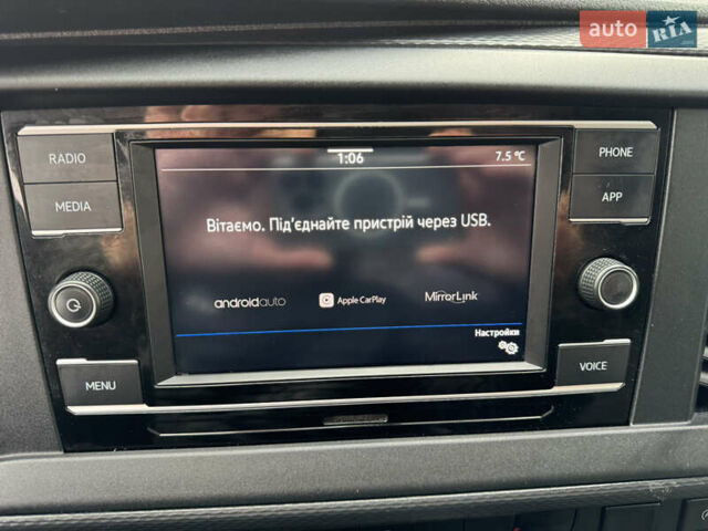 Белый Фольксваген Transporter, объемом двигателя 1.97 л и пробегом 215 тыс. км за 26500 $, фото 55 на Automoto.ua