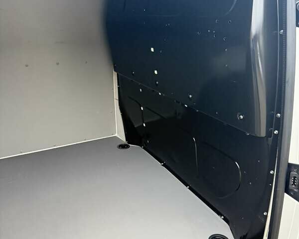 Белый Фольксваген Transporter, объемом двигателя 2 л и пробегом 179 тыс. км за 21900 $, фото 19 на Automoto.ua