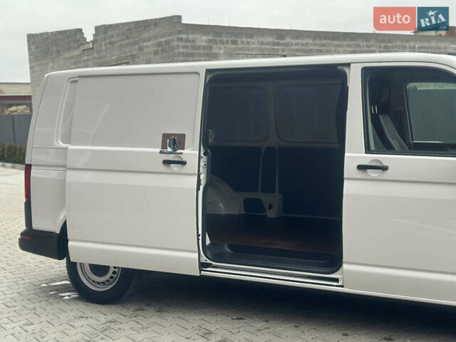 Белый Фольксваген Transporter, объемом двигателя 2 л и пробегом 236 тыс. км за 22500 $, фото 46 на Automoto.ua