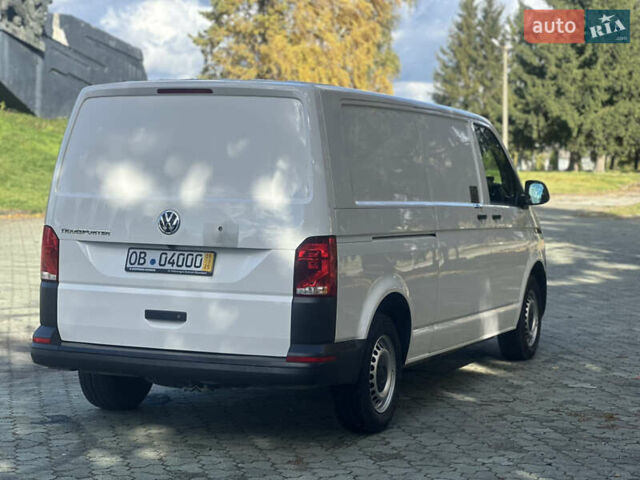Белый Фольксваген Transporter, объемом двигателя 2 л и пробегом 236 тыс. км за 22500 $, фото 22 на Automoto.ua