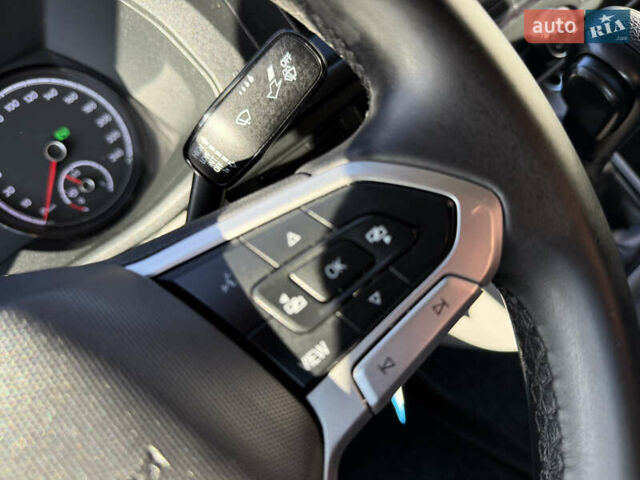 Белый Фольксваген Transporter, объемом двигателя 2 л и пробегом 251 тыс. км за 28550 $, фото 72 на Automoto.ua