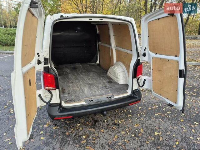 Белый Фольксваген Transporter, объемом двигателя 1.97 л и пробегом 182 тыс. км за 23900 $, фото 7 на Automoto.ua