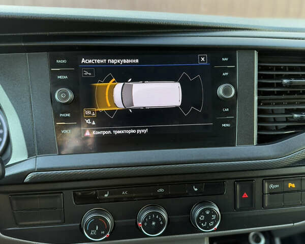 Белый Фольксваген Transporter, объемом двигателя 2 л и пробегом 251 тыс. км за 28550 $, фото 89 на Automoto.ua